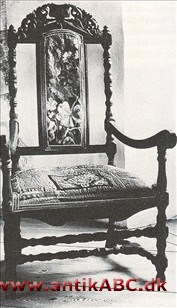 Crown chair