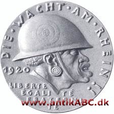 Såkaldt Götz medalje opkaldt efter medaljer Karl Götz (1875-1952) der fremstillede en række støbte medaljer med satiriske fremstillinger