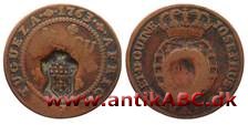 først fra 1762 dukker navnet op på angolanske mønter, idet der fra dette år kendes 12, 10, 8, 6, 4 og 2 Macutas