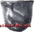 Tetras: Bronzemøntnominal brugt i nogle af de græske områder på Sicilien i 400-tallet f.Kr. af værdi som ⅓ litra, dvs. 4 ouncer (uncia)