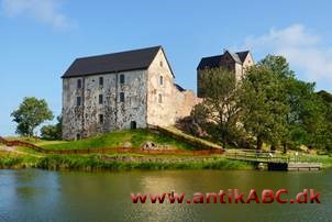 Åbo Landskapsmuseum (Åbo Slot) har et Mønt- og Medaljekabinet, grundlagt 1881 og åbnet for offentligheden 1891