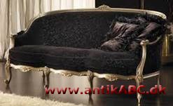  Lang bænk eller sofa med høj ryg