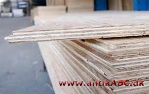 krydsfinér, finer af flere lag træ, hvis årer går vinkelret på hinanden