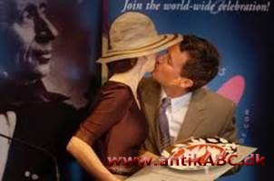 kys-mig-om-du-kan, kysehat, som ragede langt frem foran ansigtet, i begyndelsen af 1800-tallet