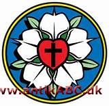 Luther-rose, Luthers våbenmærke med sort kors i rødt hjerte i hvid rose på blå bund med gylden ring