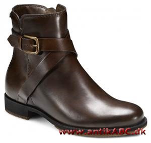 læderbrun, ubestemt brun, ofte = kakaobrun