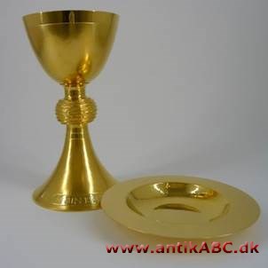 nodus (latin knude) knop på alterkalks stilk