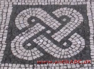 opus tesselatum (latin tesselarisk), mosaikgulv af små terningformede sten i forskellige farver