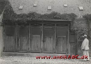 retirade: Lokum, das - gammeldags toilet