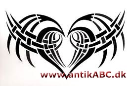 Et dobbeltmonogram sammensat af et retvendt og et spejlvendt monogram symmetrisk anbragt